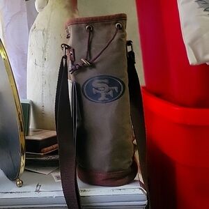 New with tags NFL San Francisco 49er wine tote